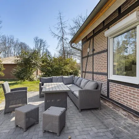 Waldsuite By Interhome Lejlighed *
